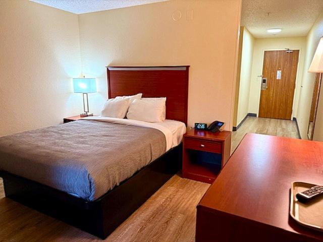 Quality Inn & Suites Golden - Denver West Lakewood Exterior foto
