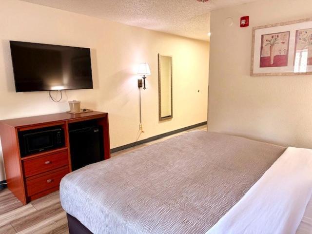 Quality Inn & Suites Golden - Denver West Lakewood Exterior foto